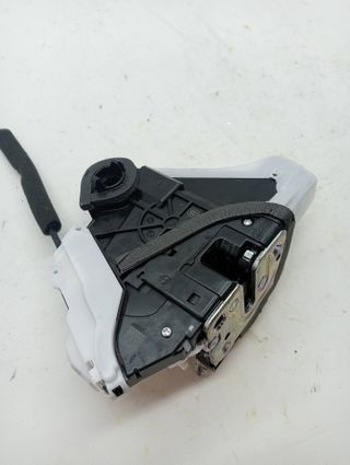 CERRADURA PUERTA DELANTERA DERECHA NISSAN JUKE (F16)