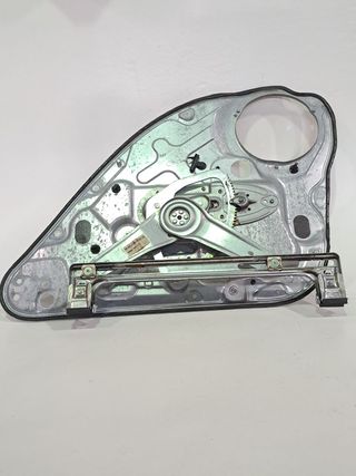 ELEVALUNAS TRASERO IZQUIERDO FORD FOCUS BERLINA (CAP) 1.8 TD