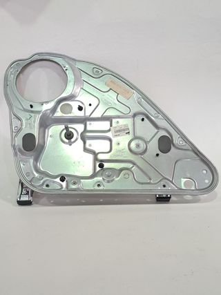 ELEVALUNAS TRASERO IZQUIERDO FORD FOCUS BERLINA (CAP) 1.8 TD