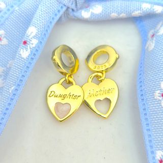 CHARM MADRE E HIJA DORADO DIVISIBLE