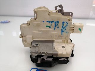 CERRADURA PUERTA TRASERA DERECHA AUDI A3 (8P) 2.0 TDI (2)