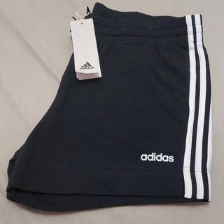 Pantalón corto Essentials 3 bandas de Adidas