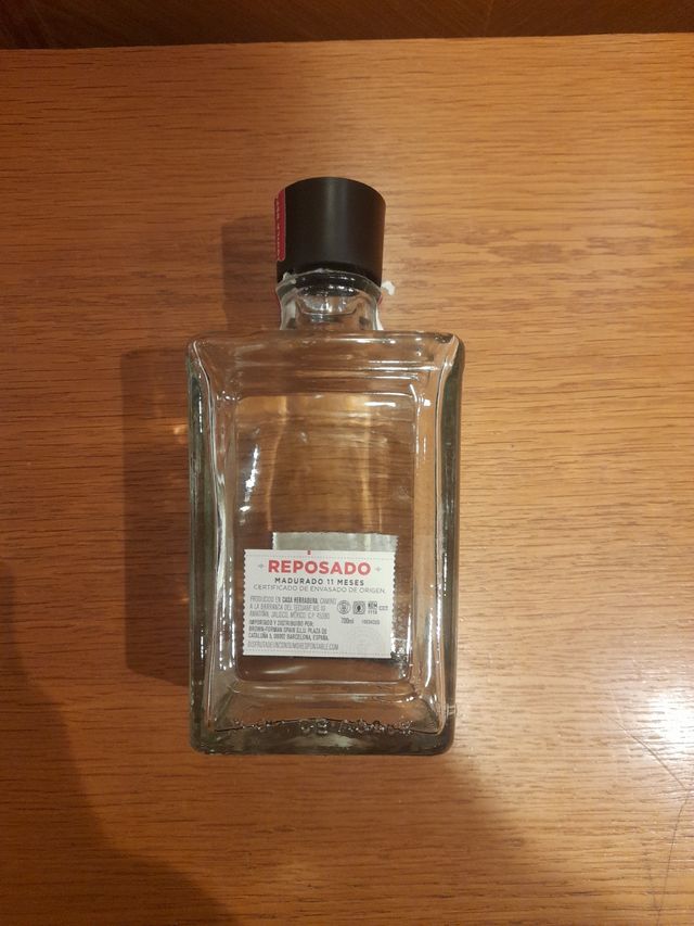 Botella vacía Tequila Herradura Reposado 70cl.