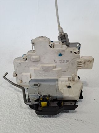 CERRADURA PUERTA TRASERA DERECHA AUDI A3 (8P) 2.0 TDI (3)