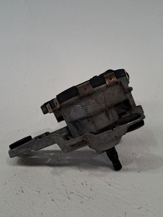 MOTOR LIMPIA DELANTERO FORD FOCUS LIM. (CB8) (8)