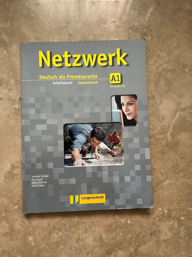 Netzwerk y Arbeitsbuch a1