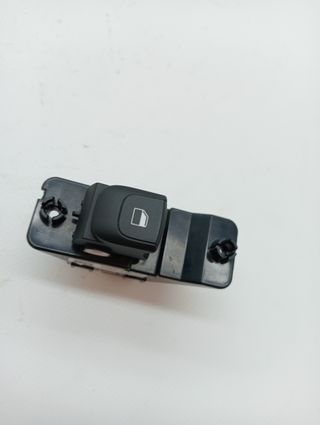 MANDO ELEVALUNAS TRASERO DERECHO KIA STONIC 1.0 TURBO (2)