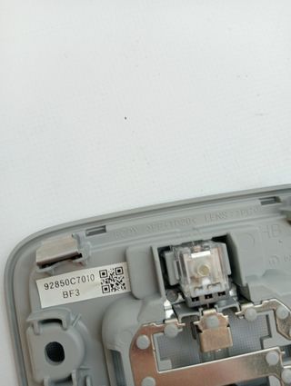 LUZ INTERIOR KIA STONIC 1.0 TURBO (6)