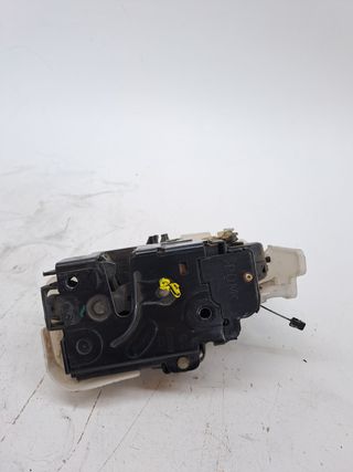 CERRADURA PUERTA DELANTERA DERECHA VOLKSWAGEN T5 TRANSPORTER (2)