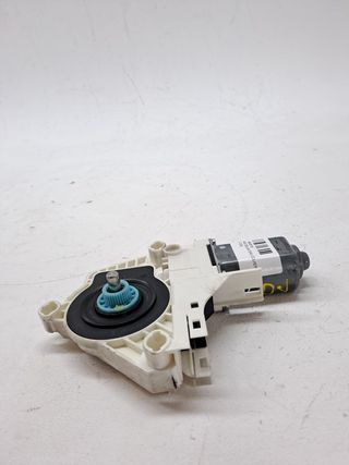 MOTOR ELEVALUNAS DELANTERO IZQUIERDO AUDI Q5 (8R) (3)