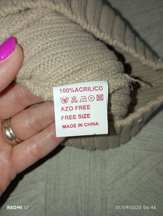 Cappello e sciarpa bimba beige