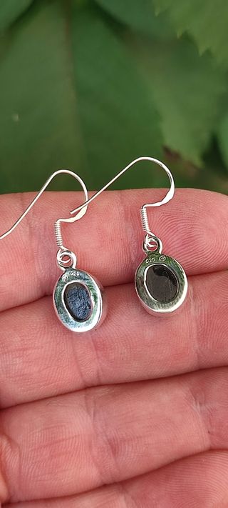 Pendientes de plata y turmalina negra. 