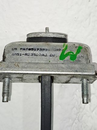 RETENEDOR PUERTA FORD FOCUS BERLINA (CAP) (4)