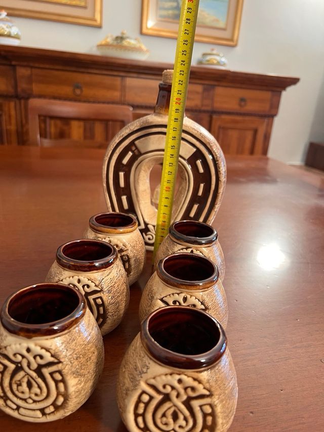 Set da liquore vintage Ucraina