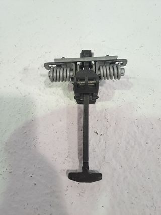 RETENEDOR PUERTA CITROEN C4 GRAND PICASSO (2)