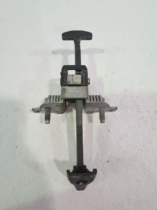 RETENEDOR PUERTA CITROEN C4 GRAND PICASSO (3)