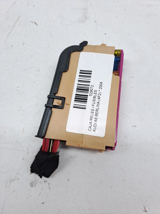 CAJA RELES / FUSIBLES AUDI A6 BERLINA (4F2) (2)