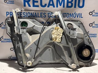 Guía elevalunas Seat León 1M