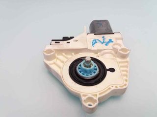 MOTOR ELEVALUNAS TRASERO DERECHO AUDI A4 BERLINA (8E) 2.0 TD (7)