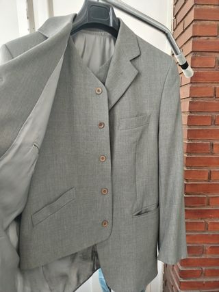 Traje gris hombre talla 46