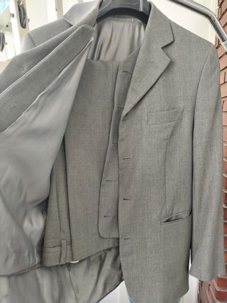Traje gris hombre talla 46