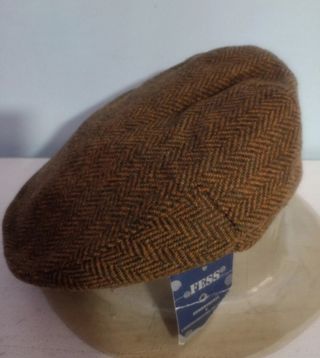 Gorra plana marrón-verde