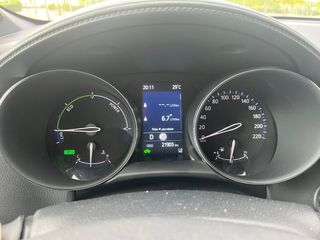 Toyota C-HR 2023 hibrido. Gr 184 cv