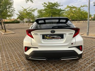 Toyota C-HR 2023 hibrido. Gr 184 cv