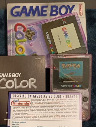 Game Boy Color morado translúcido 
