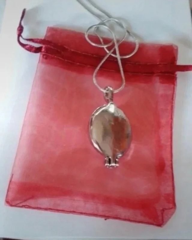 Colgante Elena Gilbert de crónicas vampiricas 