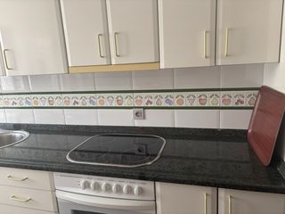 Cocina completa con electrod. y encimera granito,
