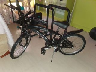 Bicicleta Niño 20" Negra. Solo venta en persona.
