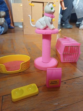 Fluffy Gattina Barbie anni 80
