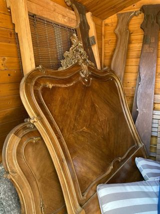 2 camas antiguas de madera estilo Luis XV