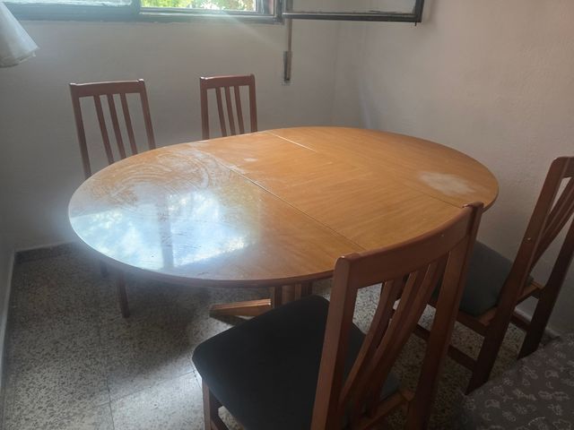 Mesa oval extensible madera