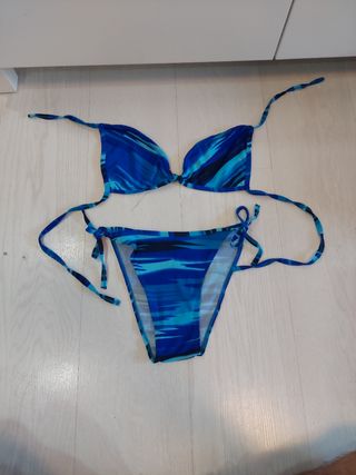 Bikini azul estampado
