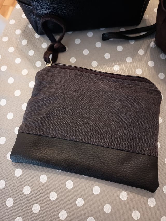 3 Astucci uomo - Nero e Marrone