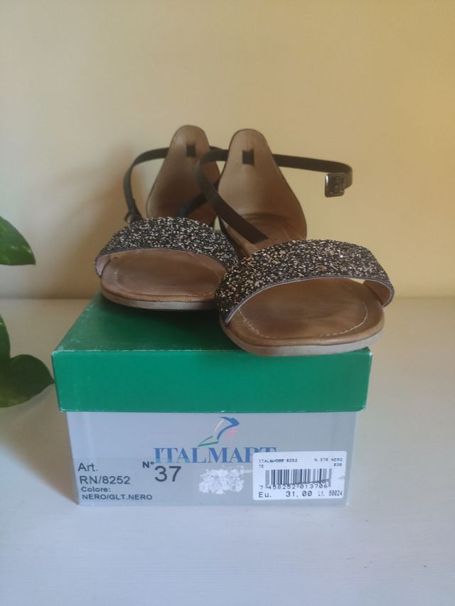 Sandali neri n. 37 come nuovi