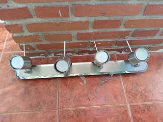 Lampara Baño 4 focos - Metal