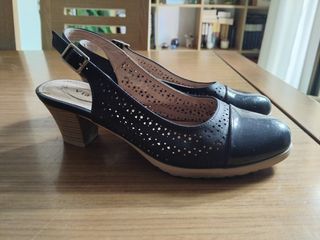 Zapatos mujer tacón bajo