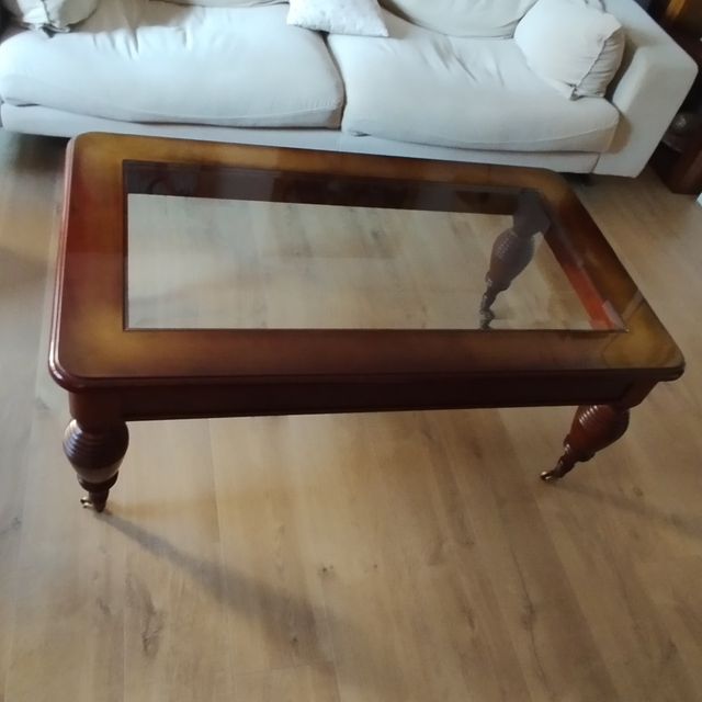 Mesa centro caoba madera maciza y cristal