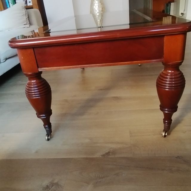 Mesa centro caoba madera maciza y cristal