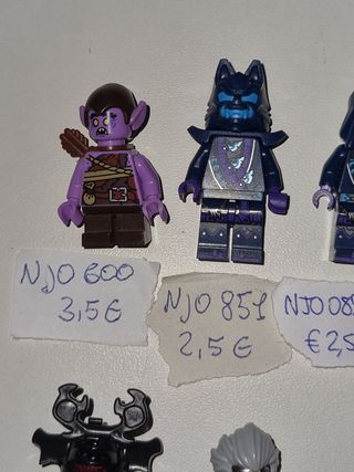 10 Minifigure Lego Ninjago