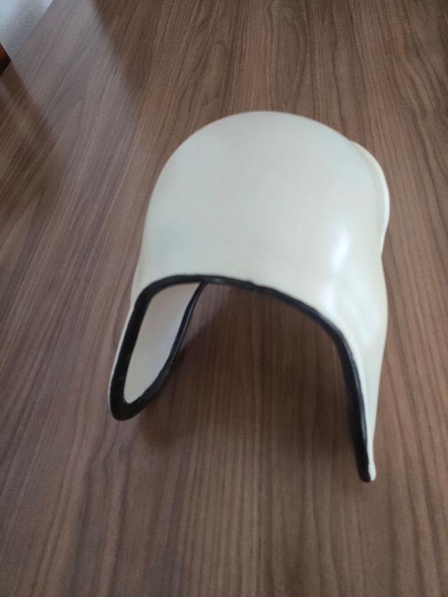 Máscara Perro Capitán Garp. One piece serie.