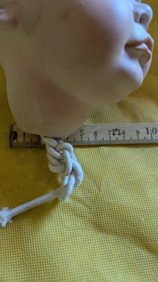Parti bambola antica: testa e corpo