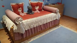 Cama Nido, colchones, edredón y cojines