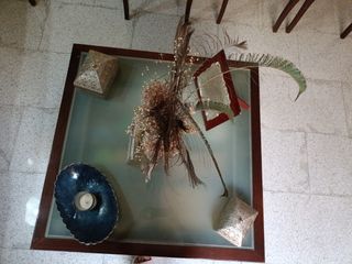 Mesa centro cristal madera