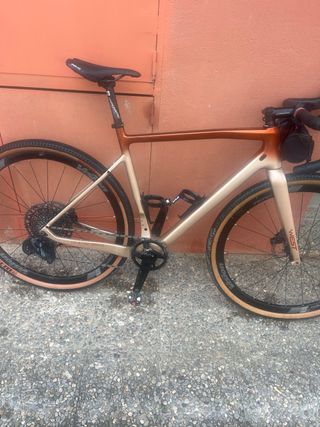Bicicleta Gravel MEGAMO WEST 2023