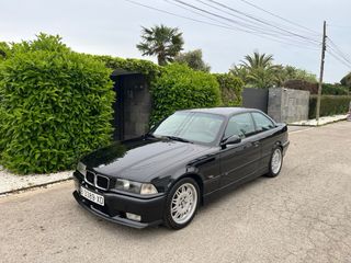 BMW M3 USA SPEC