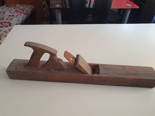 Cepillo carpintero antiguo